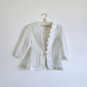 Vintage 80s white sheer lace 3/4 sleeve blazer jacket classic bridal wedding XS